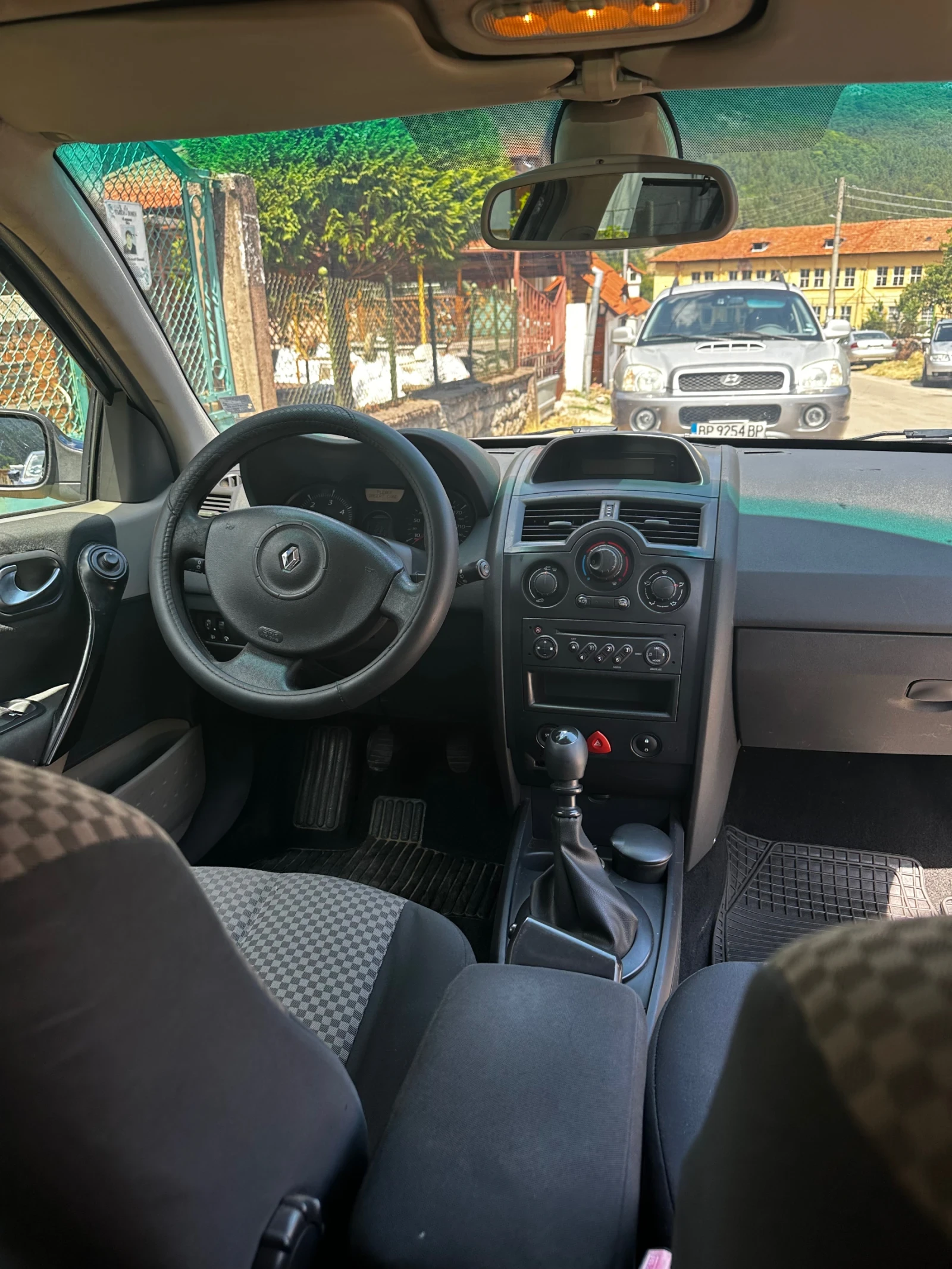 Renault Megane 1.9dci - изображение 7