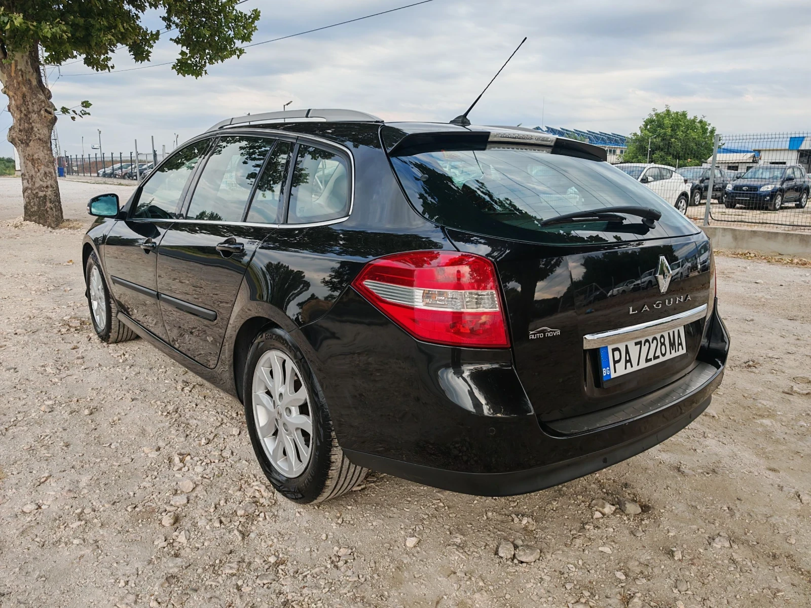 Renault Laguna 2.0 140 К.С. ГАЗ БЕНЗИН! РЕГИСТРАЦИЯ!МНОГО ЗАПАЗЕН - изображение 5