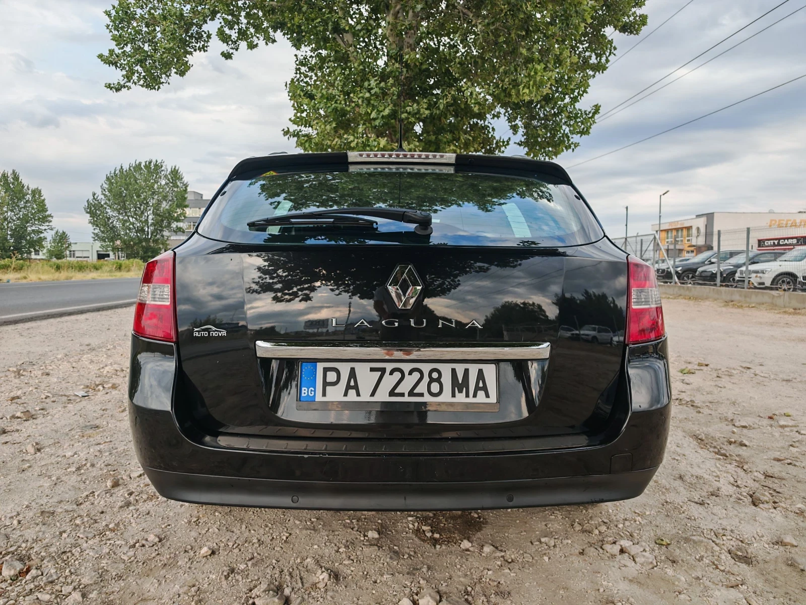 Renault Laguna 2.0 140 К.С. ГАЗ БЕНЗИН! РЕГИСТРАЦИЯ!МНОГО ЗАПАЗЕН - изображение 6