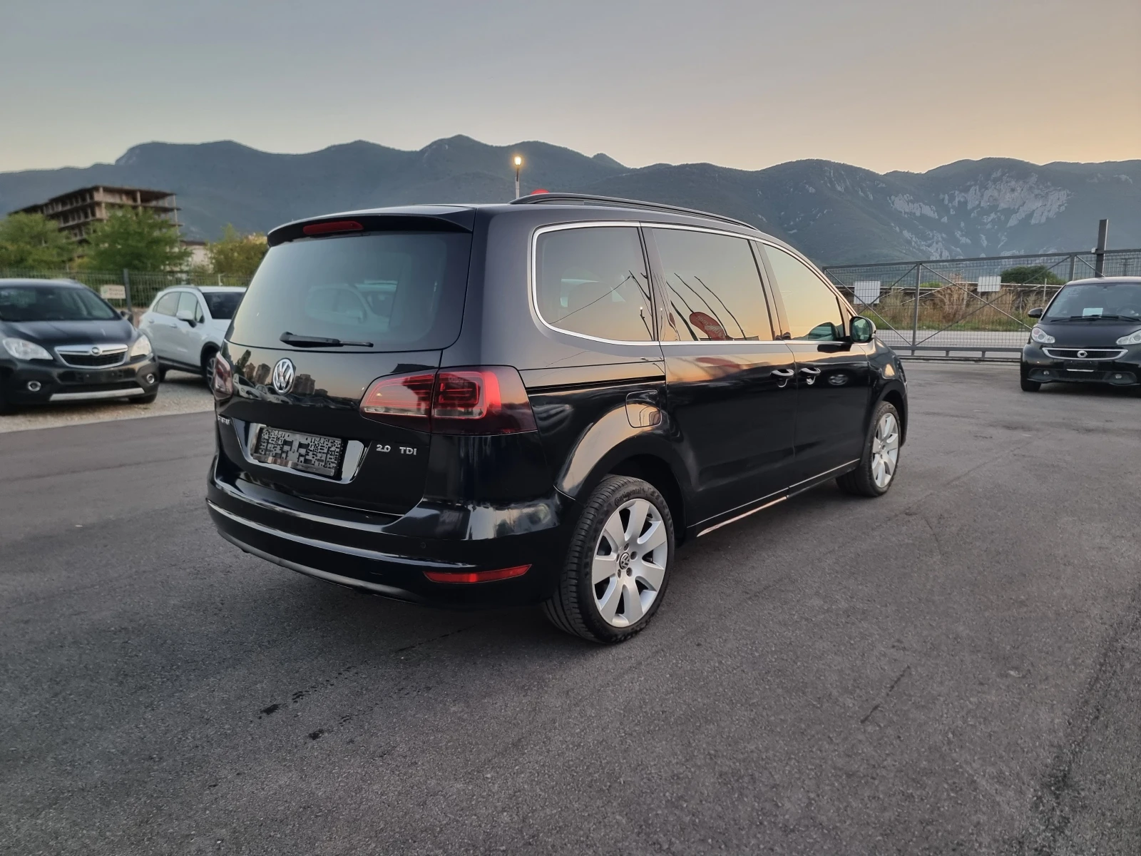 VW Sharan 2.0TDI - изображение 7