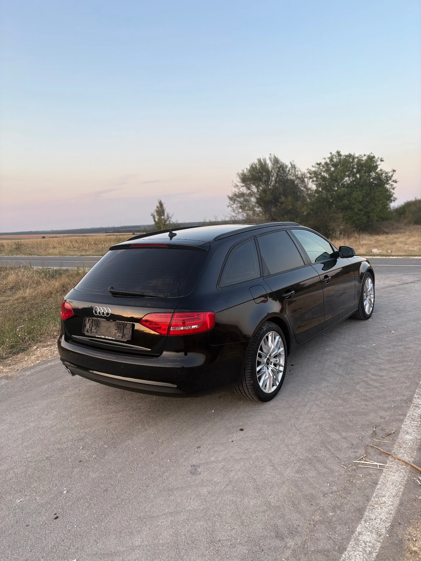 Audi A4 2.0TDI 143КС Euro6B - изображение 5