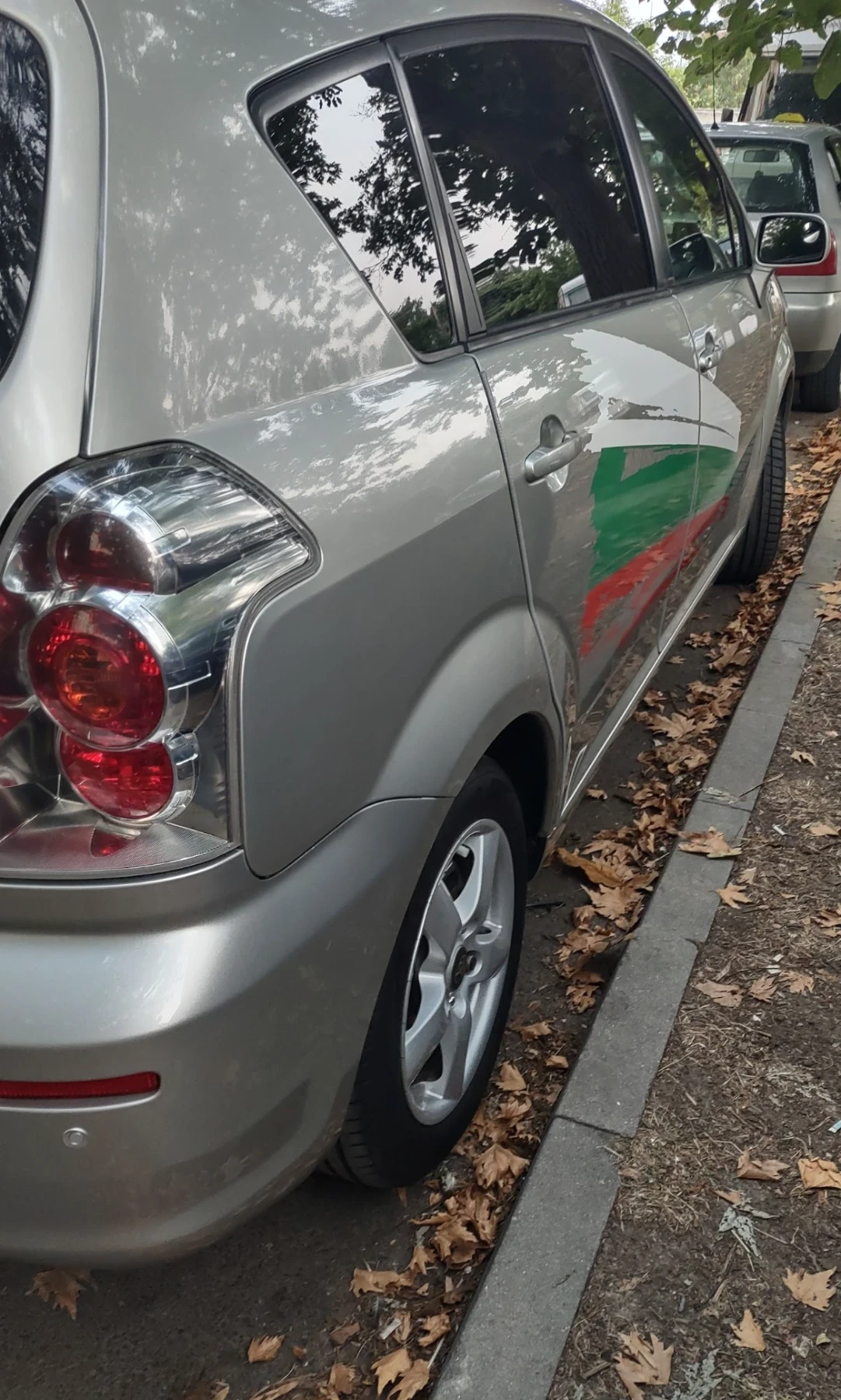 Toyota Corolla verso  - изображение 4