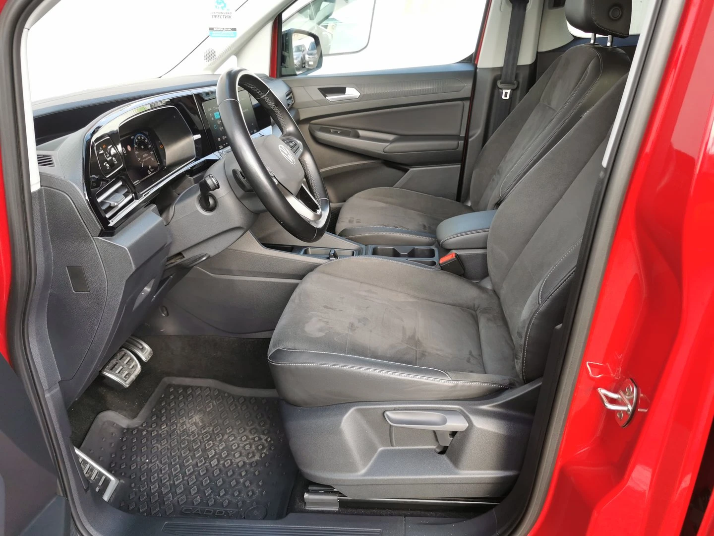 VW Caddy Style TDI 5 места - изображение 4