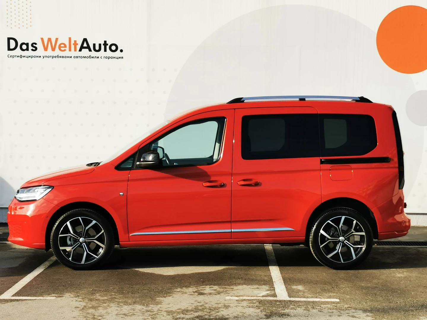 VW Caddy Style TDI 5 места - изображение 2