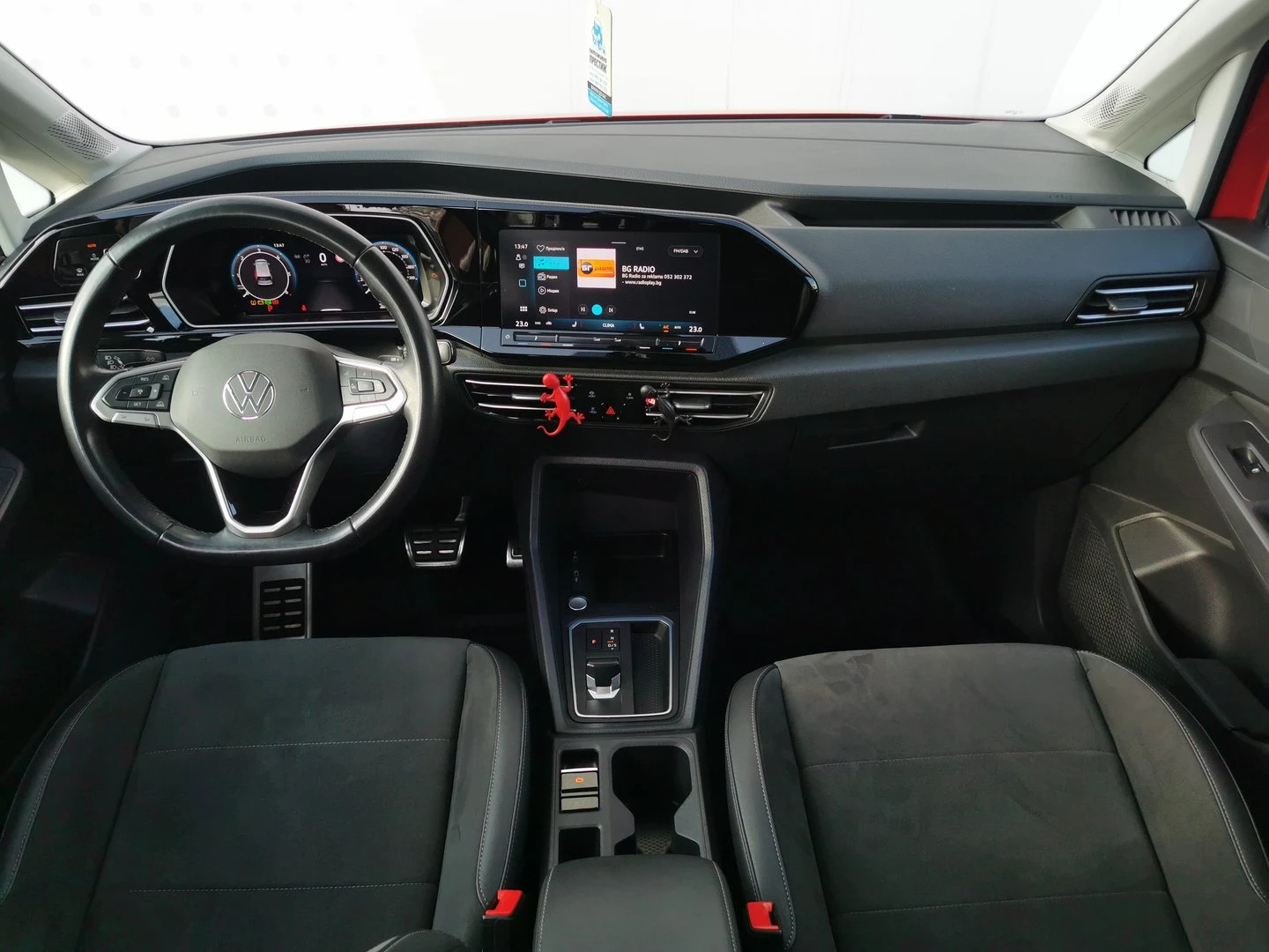 VW Caddy Style TDI 5 места - изображение 3