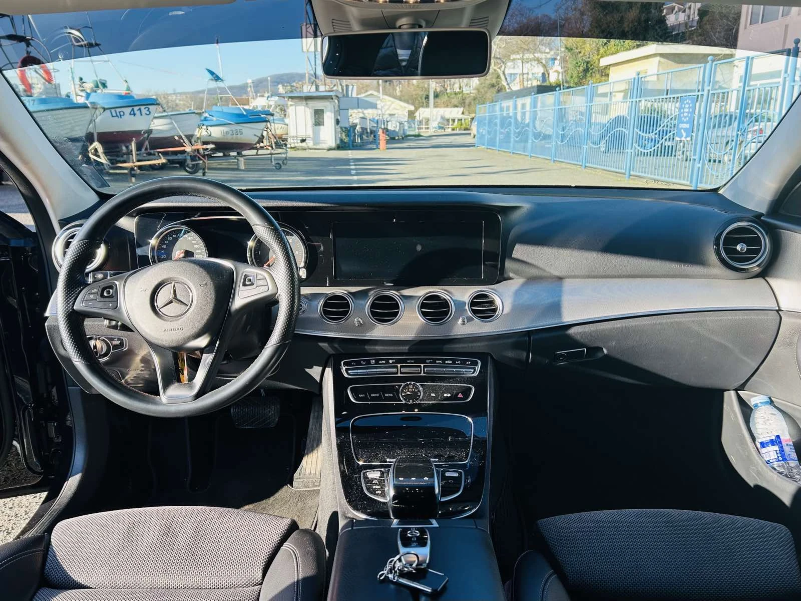 Mercedes-Benz E 220 4matic-HeadUp-Distronic - изображение 9