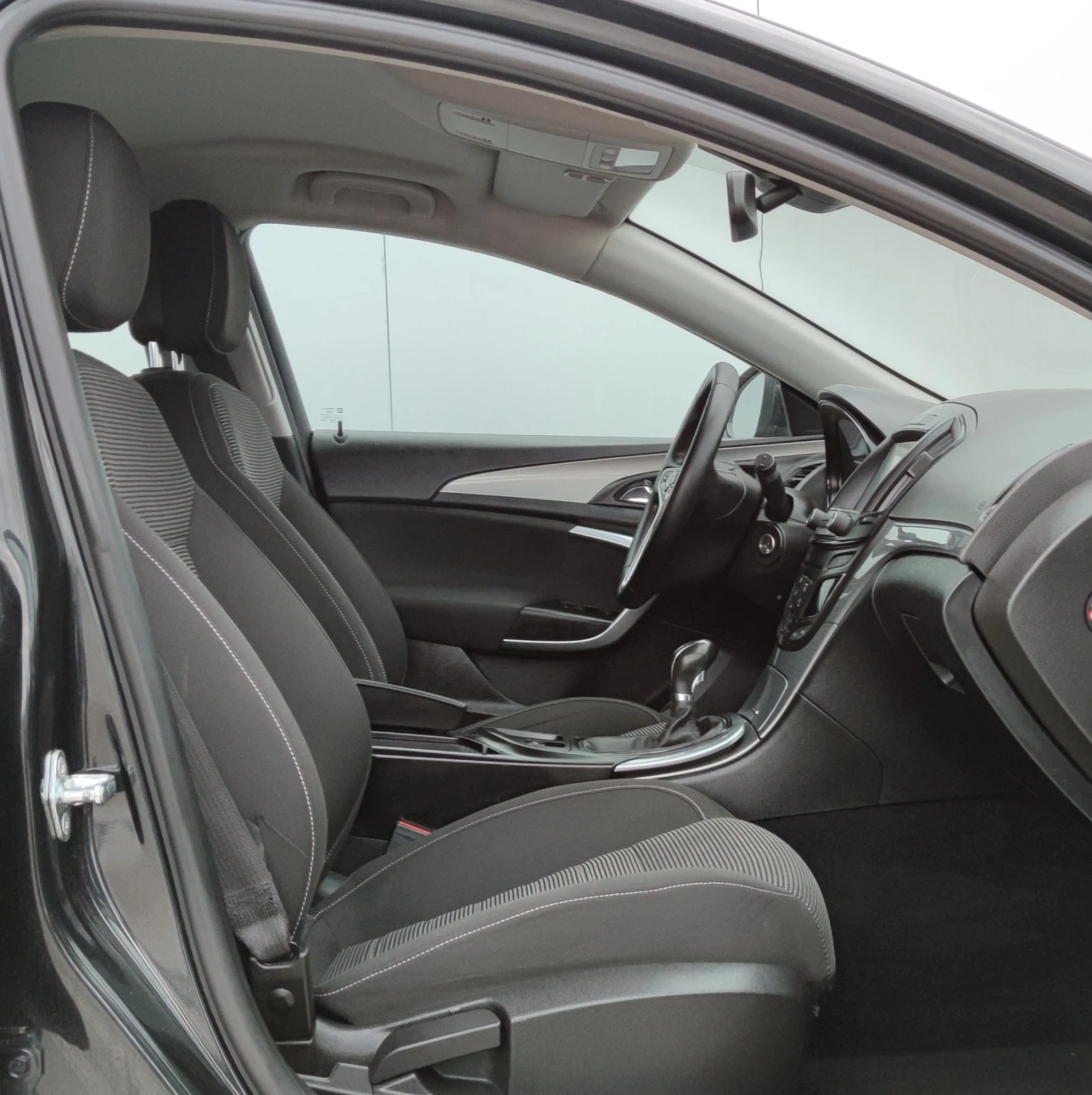 Opel Insignia 1.6CDTI* 120�.�* Facelift*  | Mobile.bg � ����������� 9