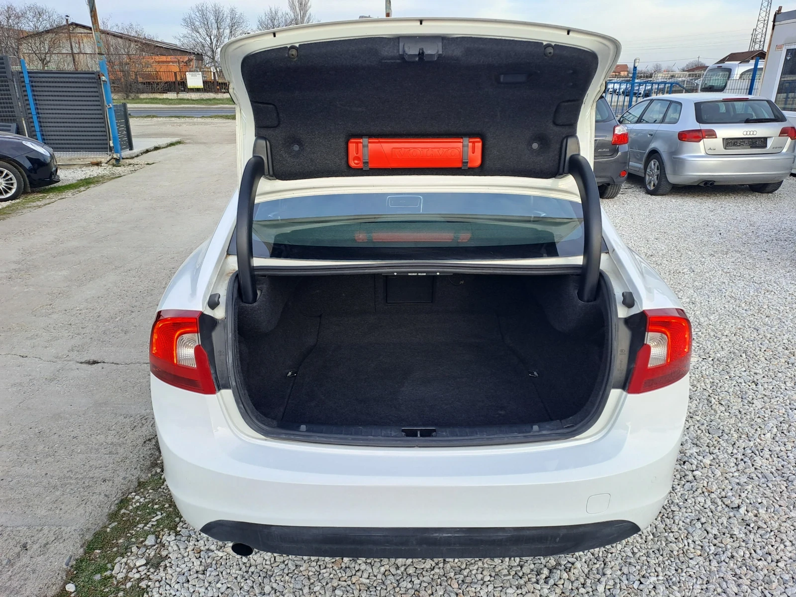 Volvo S60 1, 6D, drivE, EVRO5A, 6ск. - изображение 9