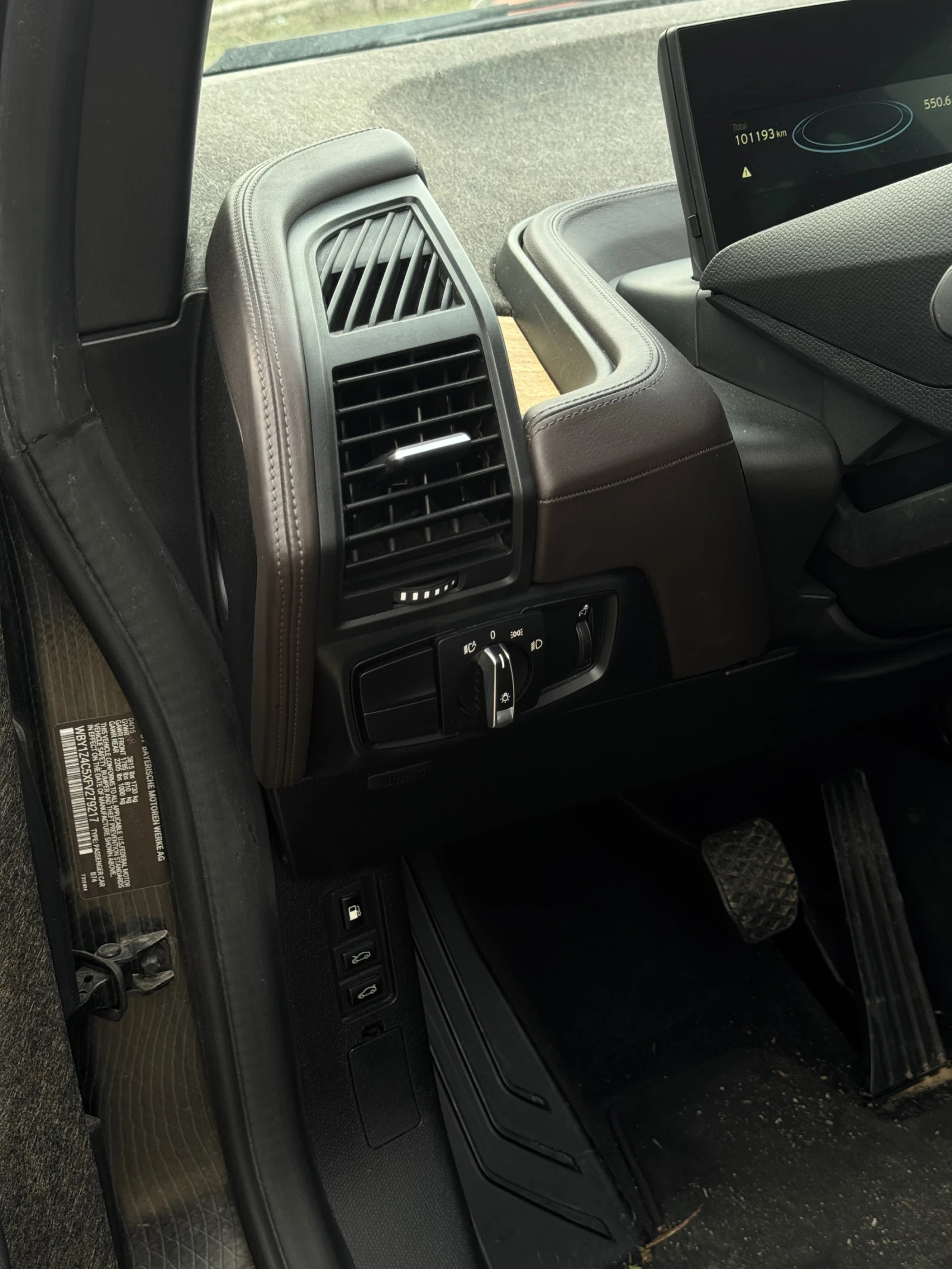 BMW i3 Rex, снимка 10 - Автомобили и джипове - 53799564