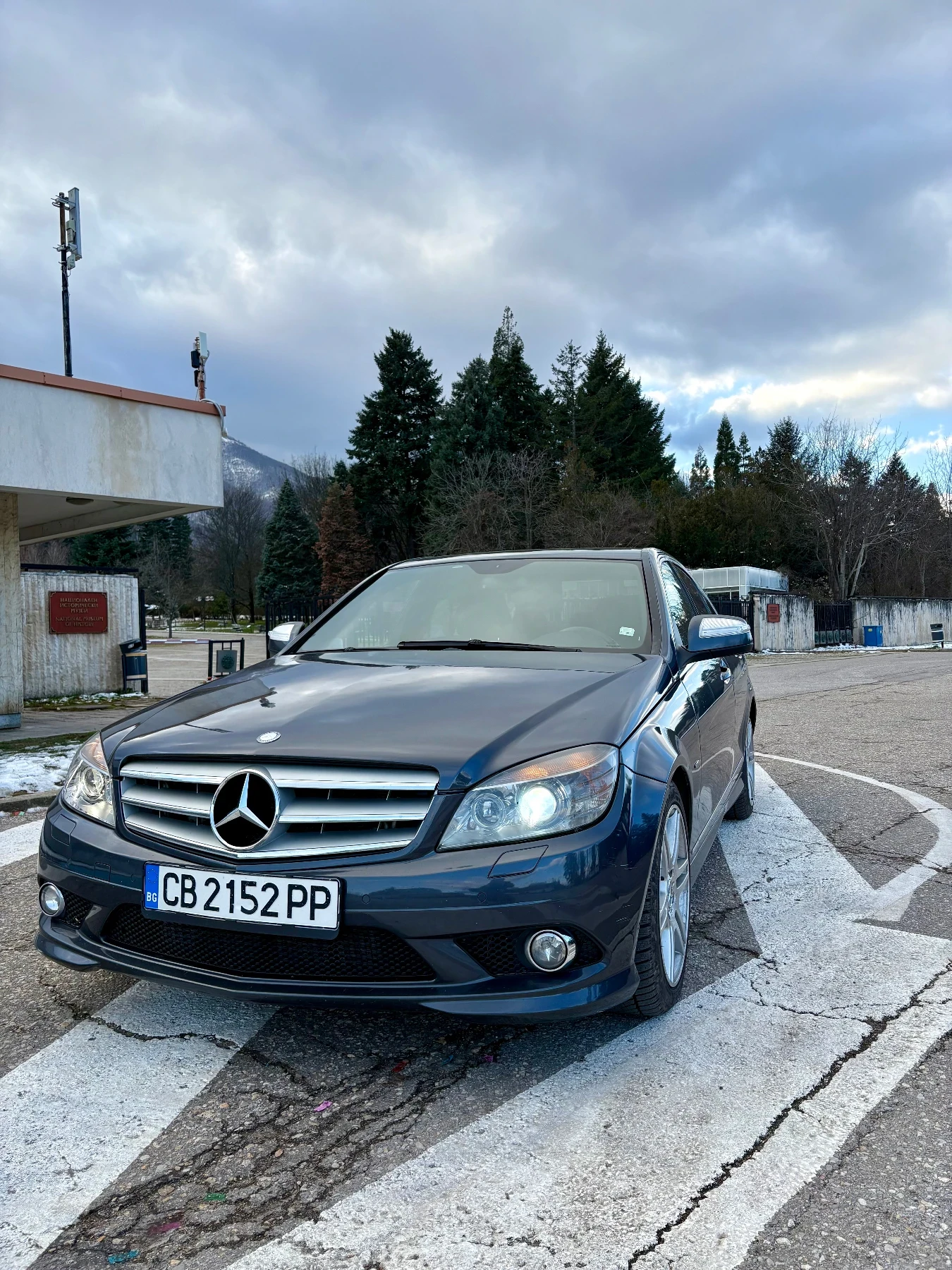Mercedes-Benz C 320 320CDI AMG 7G, снимка 4 - Автомобили и джипове - 53844520