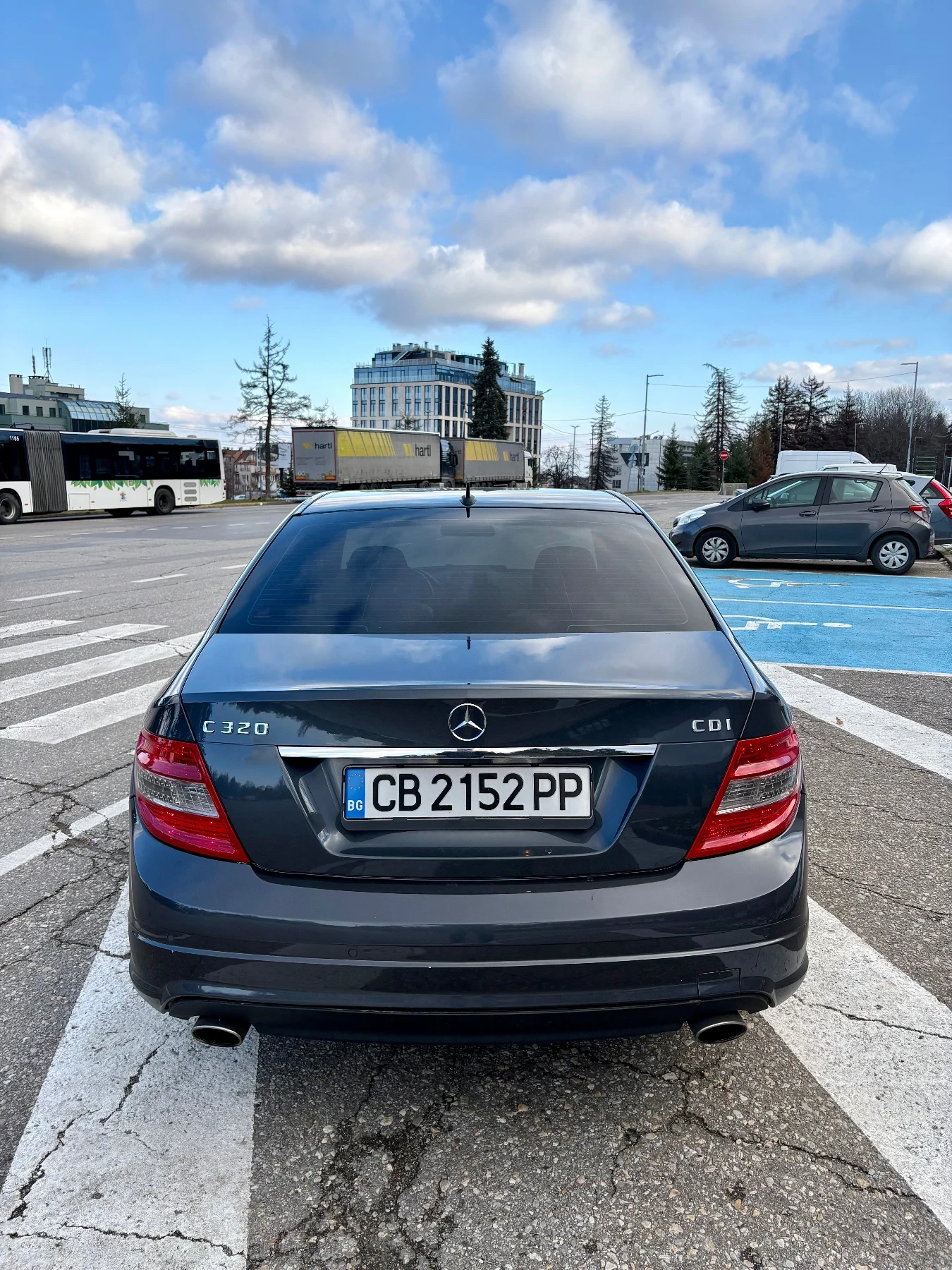 Mercedes-Benz C 320 320CDI AMG 7G, снимка 6 - Автомобили и джипове - 53844520