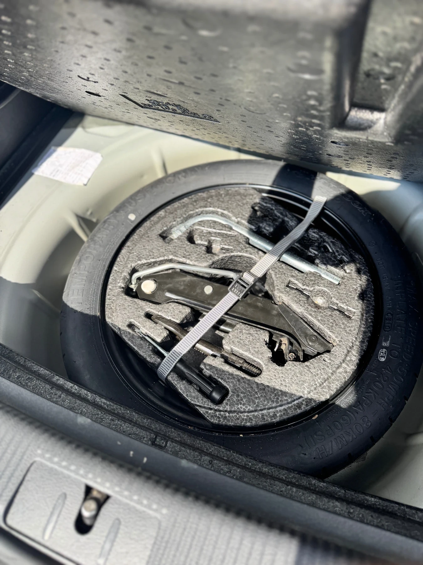 VW Golf Plus 122000КМ!, снимка 17 - Автомобили и джипове - 54237314