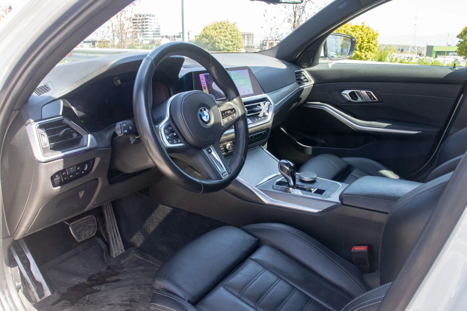 BMW 330 M PACK/LASER/DISTRONIC/360/ADAPTIVE, снимка 8 - Автомобили и джипове - 54382779