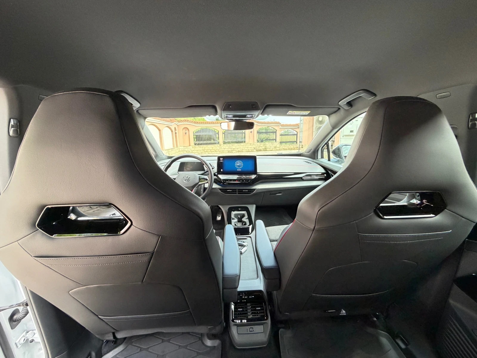 VW ID.4 GTX/4x4/SportSeats/Memory/Massage/360cam/Head-up, снимка 12 - Автомобили и джипове - 54768854