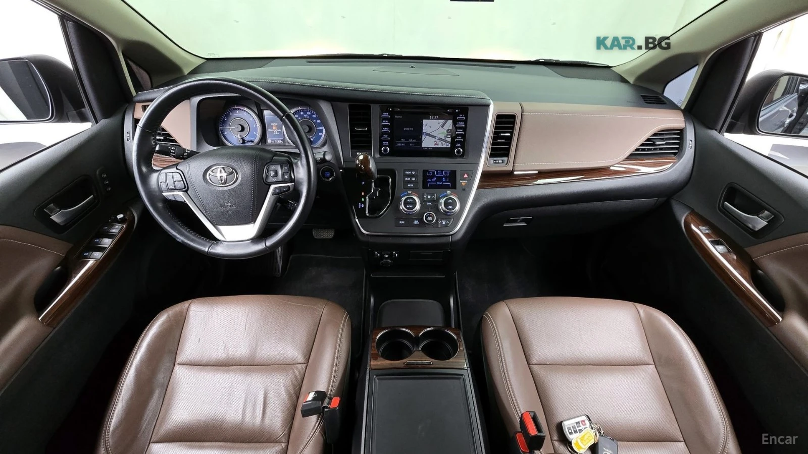 Toyota Sienna 3.5 AWD/KEYLESS/LANE ASSIST/NAVI/KAMEPA, снимка 8 - Автомобили и джипове - 54902634