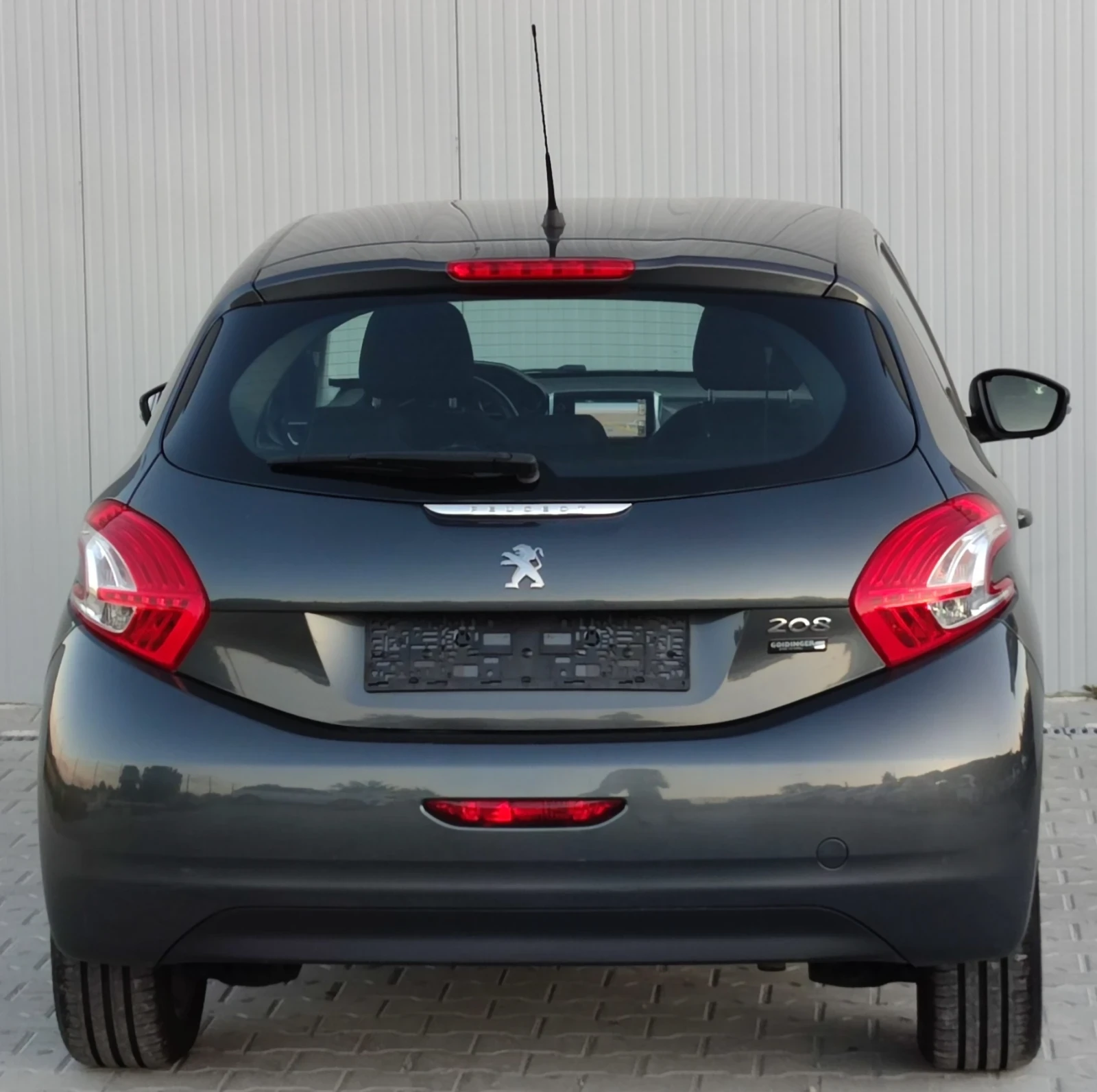 Peugeot 208 1.4i* , снимка 5 - Автомобили и джипове - 55417904