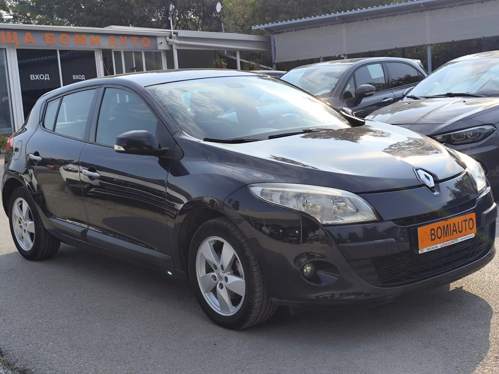 Renault Megane 1.5DCi* Klimatronik* , снимка 3 - Автомобили и джипове - 55784140