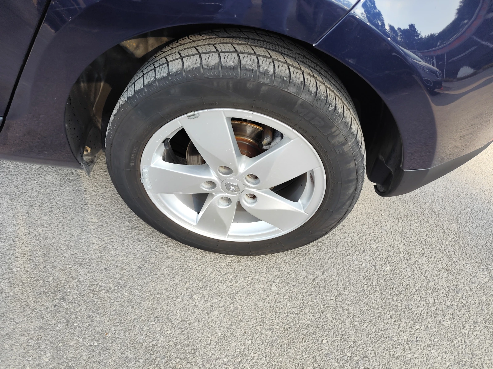 Renault Megane 1.5DCi* Klimatronik* , снимка 15 - Автомобили и джипове - 55784140
