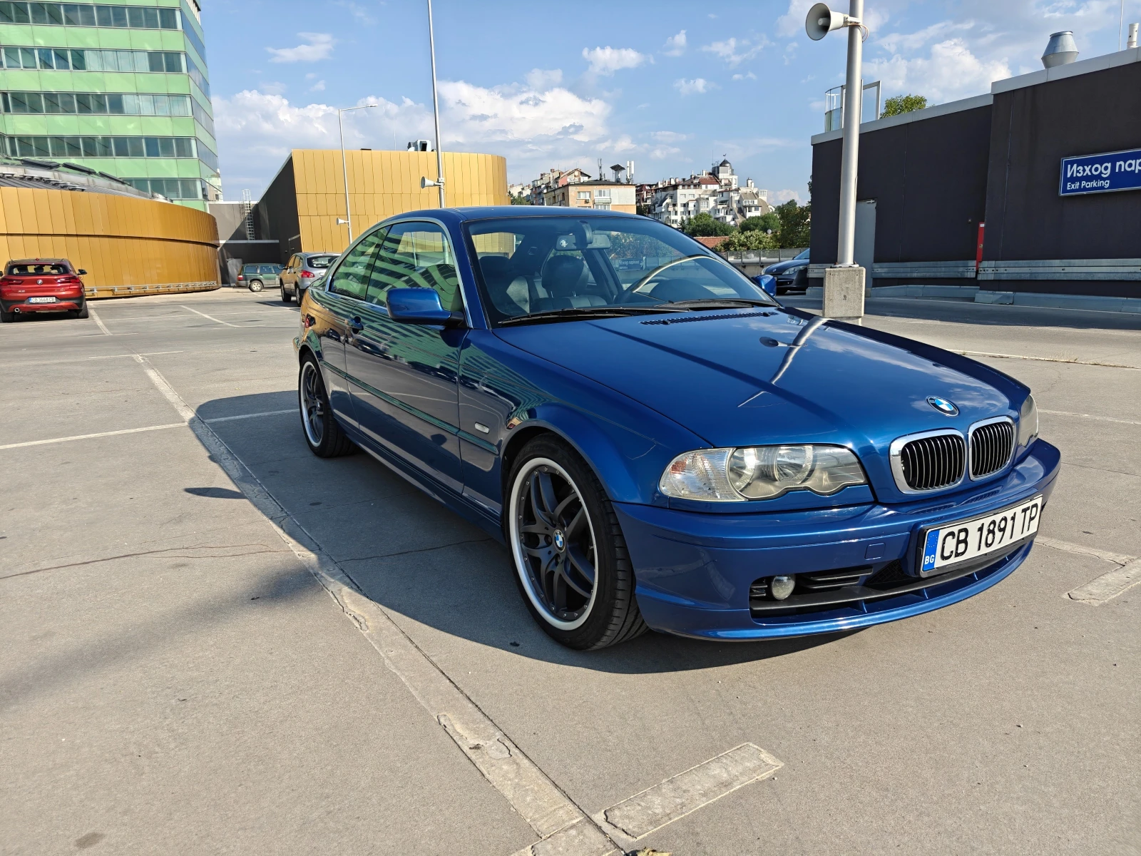 BMW 330, снимка 6 - Автомобили и джипове - 55836006