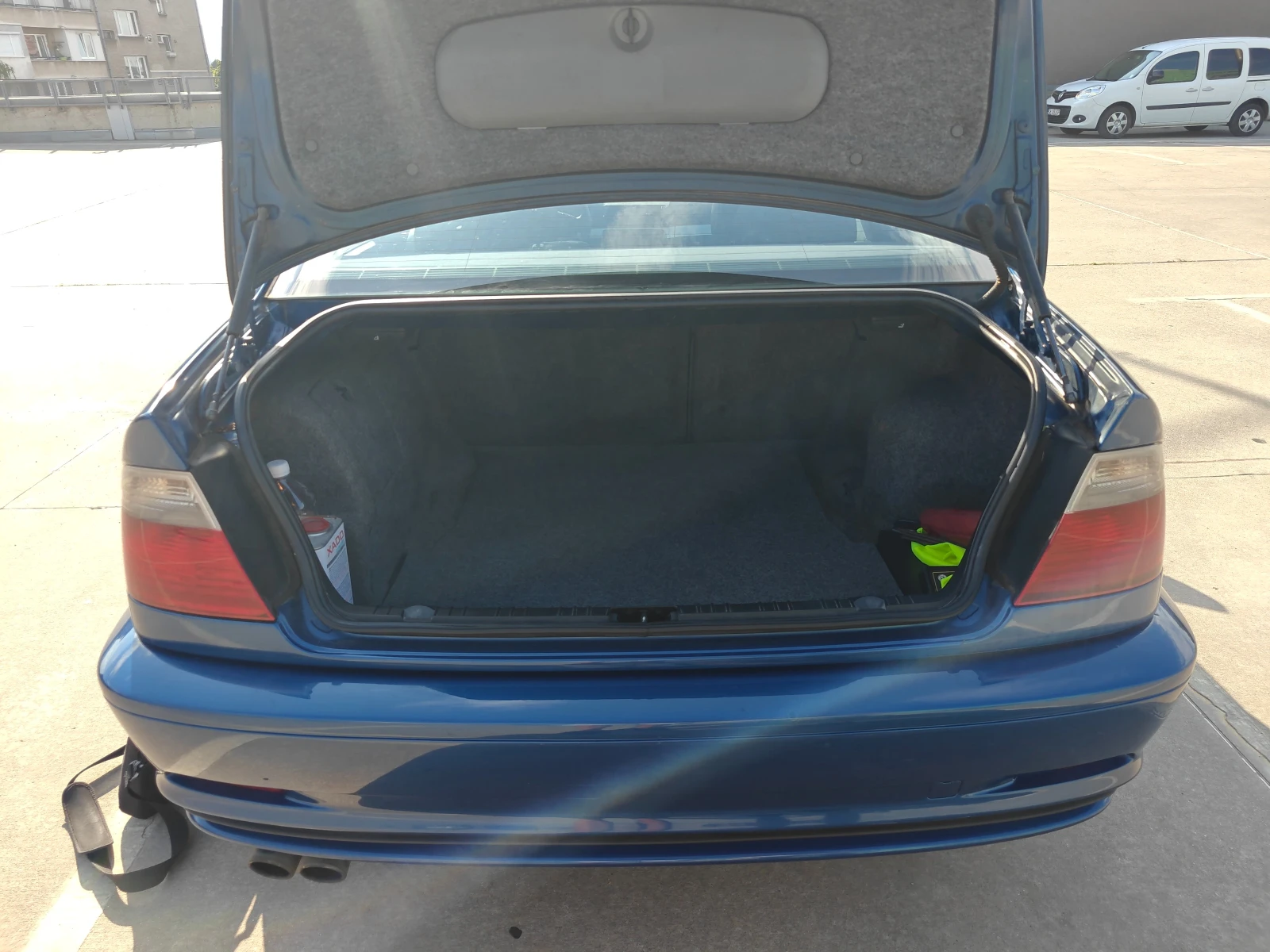 BMW 330, снимка 11 - Автомобили и джипове - 55836006