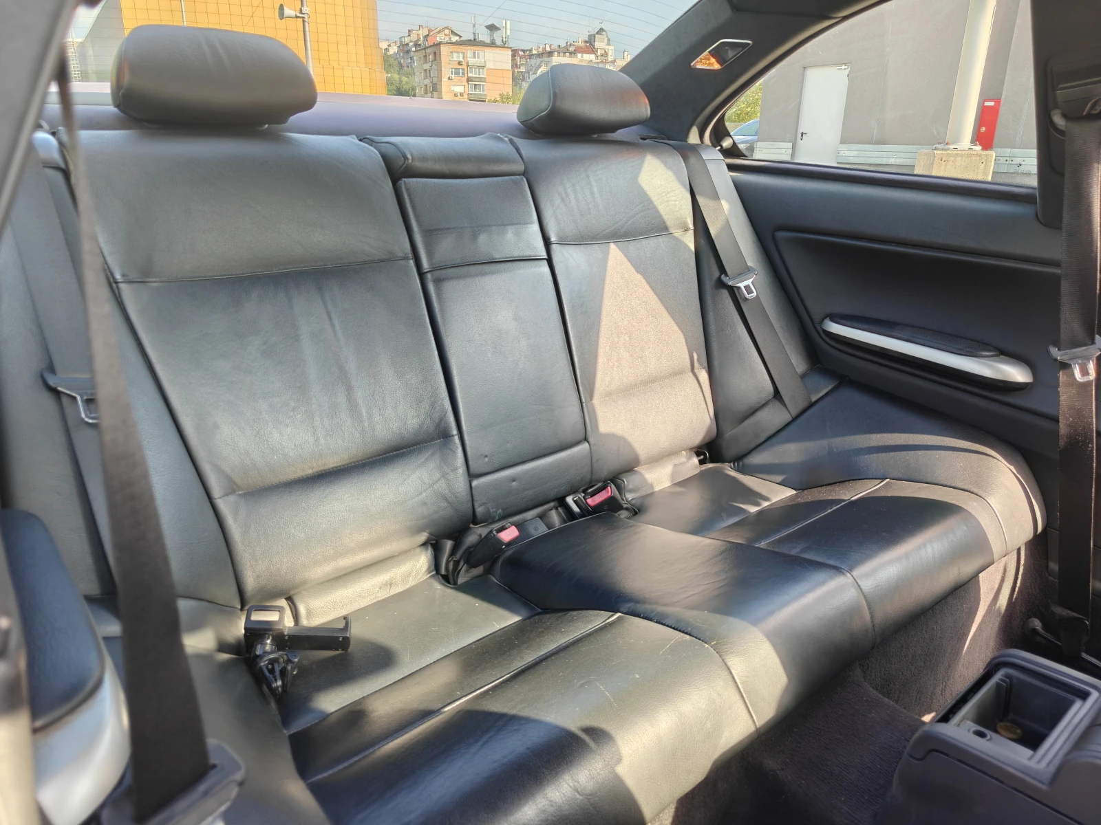 BMW 330, снимка 15 - Автомобили и джипове - 55836006