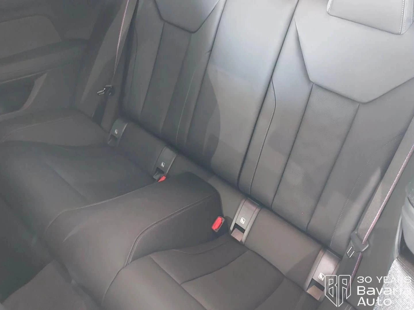 BMW M4 xDrive M Competition Coupe Sportautomatic, снимка 8 - Автомобили и джипове - 55991731