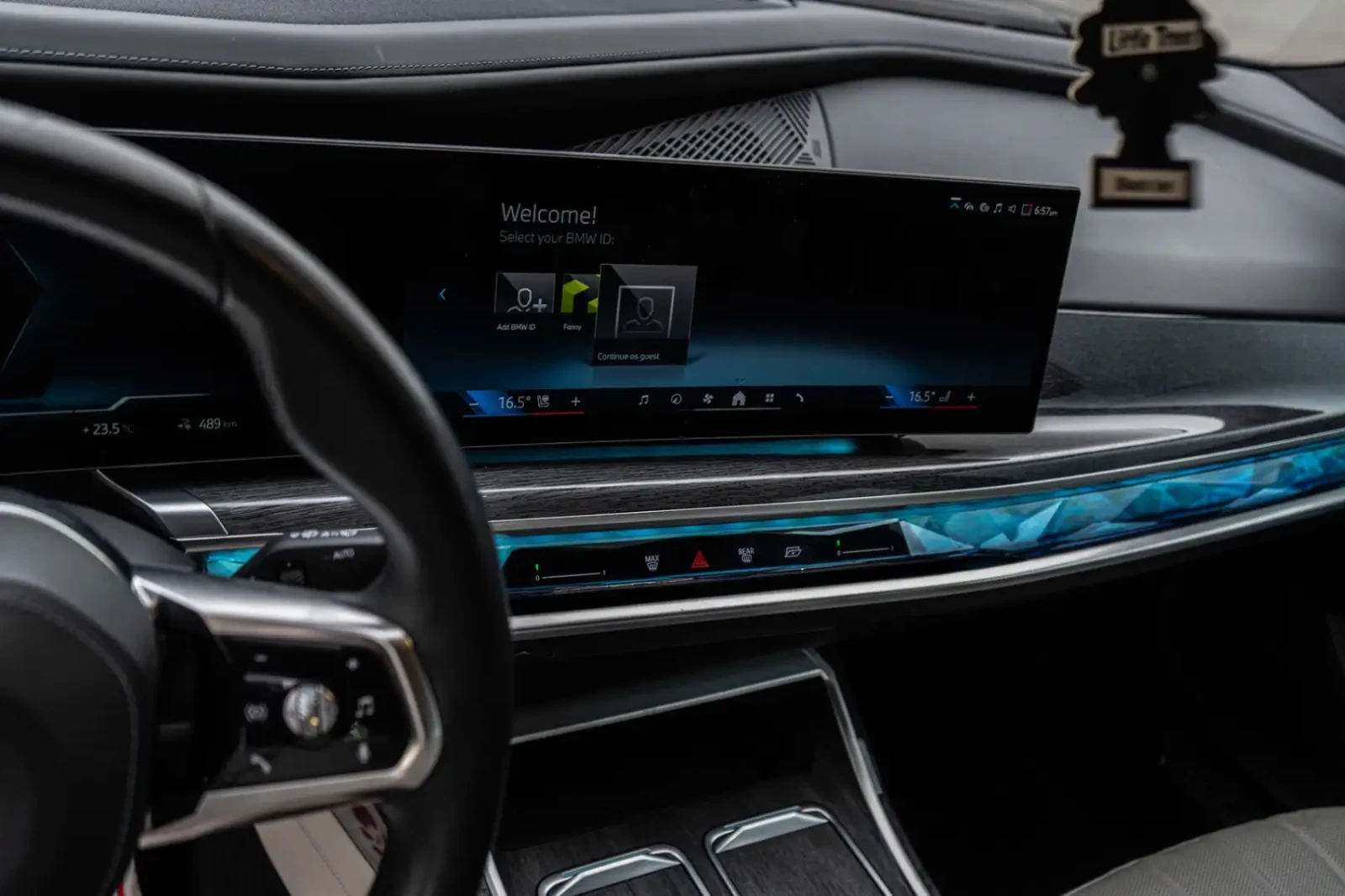 BMW i7 XDRIVE60 M PKG THEATRE SCREEN FULL MAX | Mobile.bg � ����������� 11