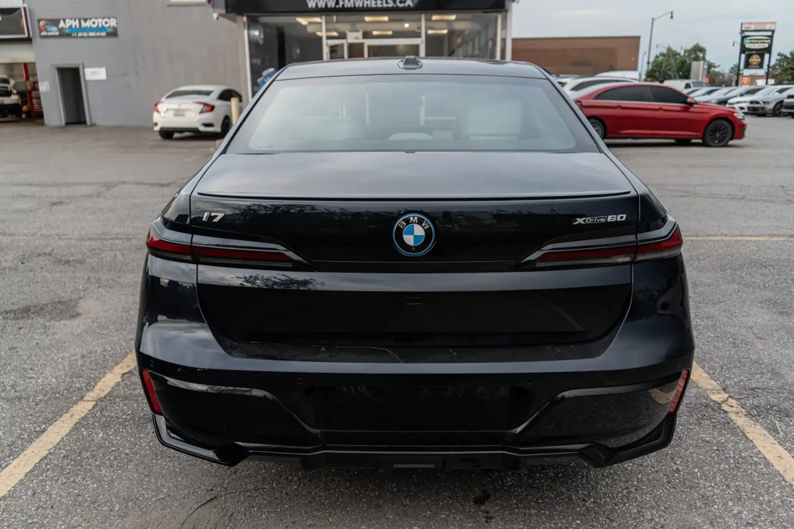 BMW i7 XDRIVE60 M PKG THEATRE SCREEN FULL MAX | Mobile.bg � ����������� 5