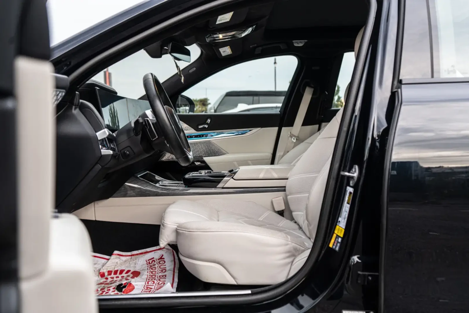 BMW i7 XDRIVE60 M PKG THEATRE SCREEN FULL MAX | Mobile.bg � ����������� 7