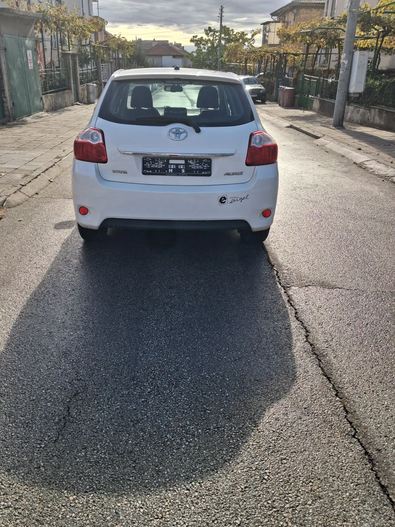 Toyota Auris 2.0D4D ���� �������� | Mobile.bg � ����������� 11