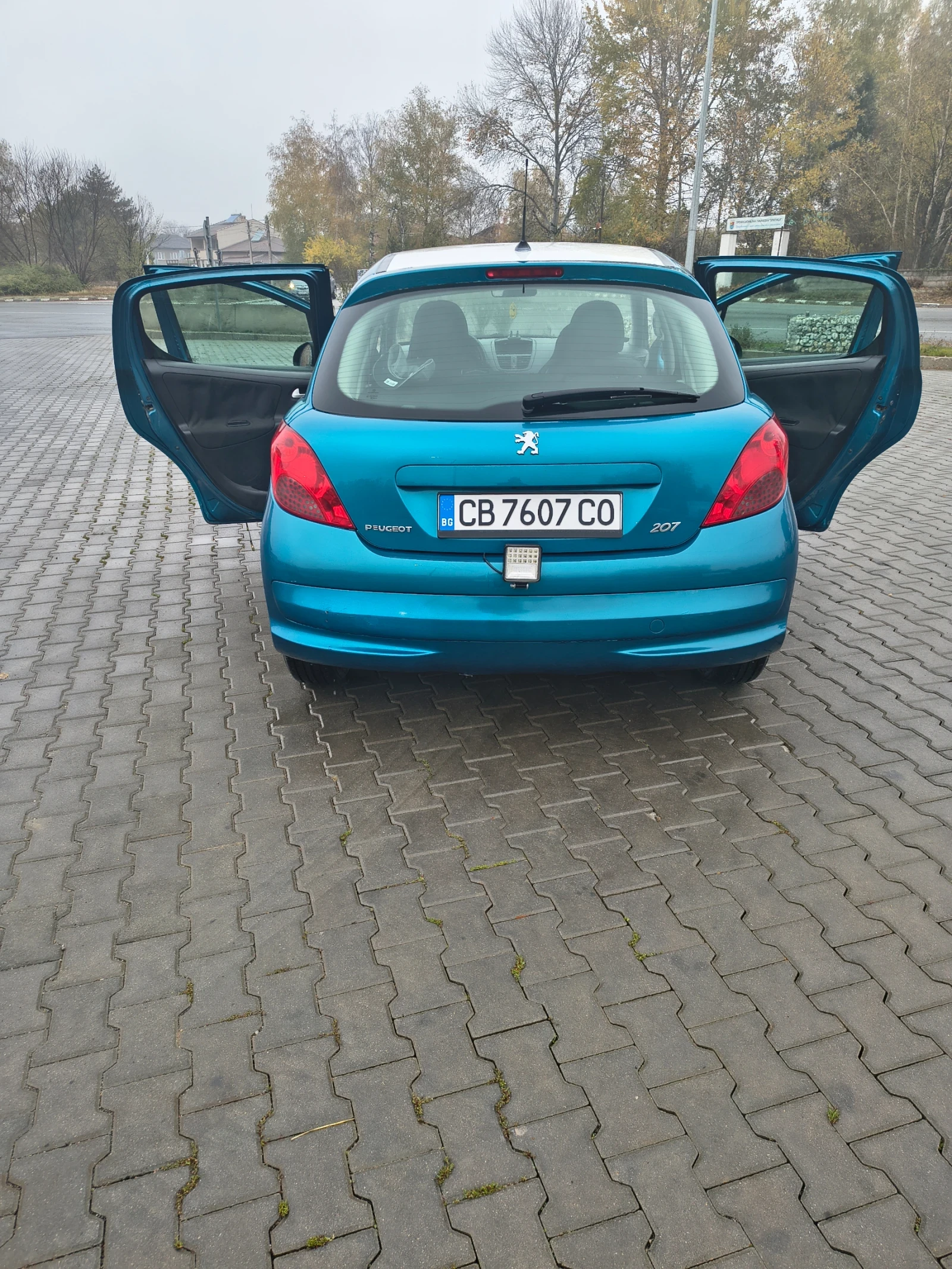 Peugeot 207, снимка 4 - Автомобили и джипове - 56744737