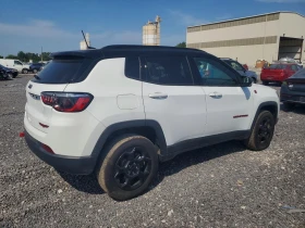 Jeep Compass 2.0l Trailhawk, снимка 3