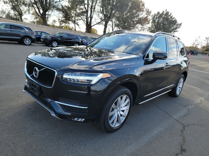 Volvo Xc90 2018 Volvo XC90 T5 Momentum 7-Passenger, снимка 2 - Автомобили и джипове - 48068100