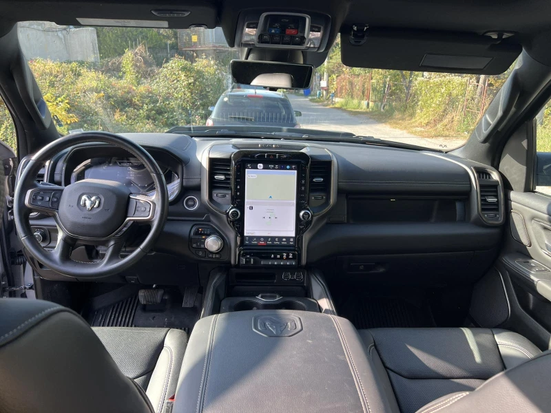 Dodge RAM 1500, снимка 8 - Автомобили и джипове - 52070954