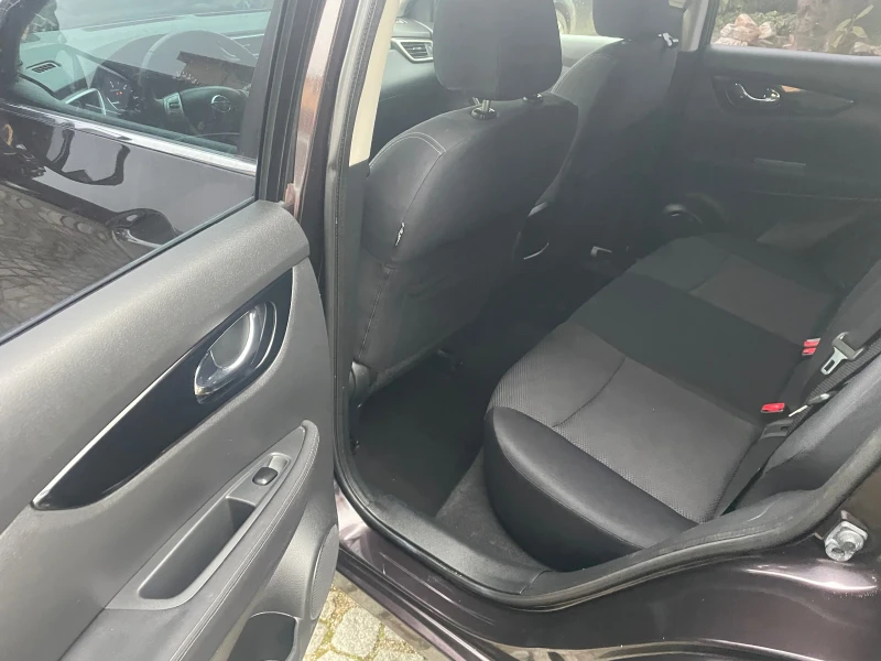 Nissan Qashqai 1.5 dci Acenta Navi , снимка 9 - Автомобили и джипове - 53416492