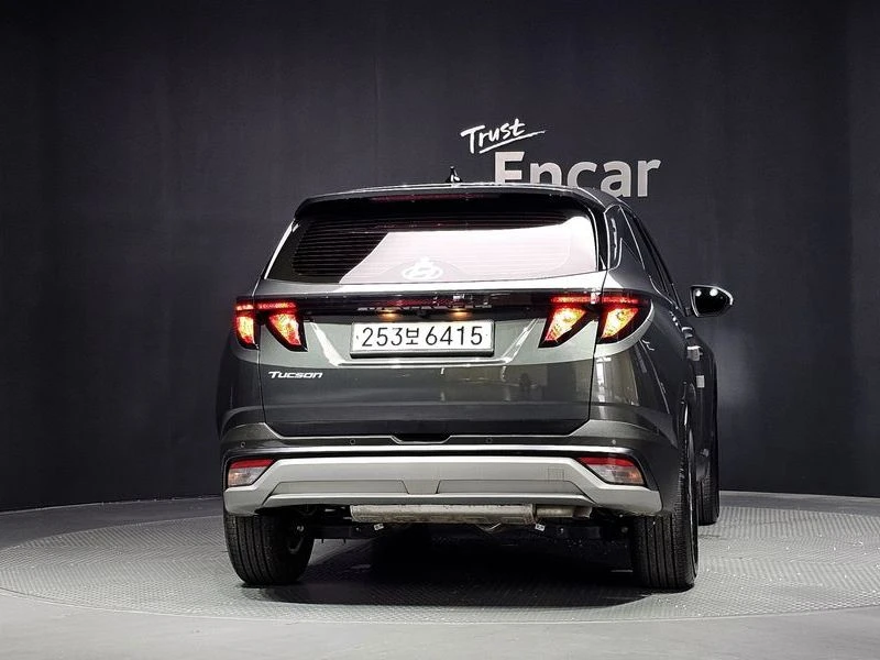 Hyundai Tucson * NX4* 2WD* 1.6TURBO* ЦЕНАДОБГ!, снимка 4 - Автомобили и джипове - 55595924