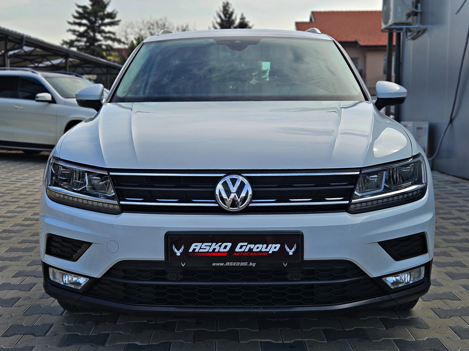 VW Tiguan 1.6TDI/BUSINESS/DISTR/LINE ASSYST/AUTO HOLD/LIZIN - изображение 2