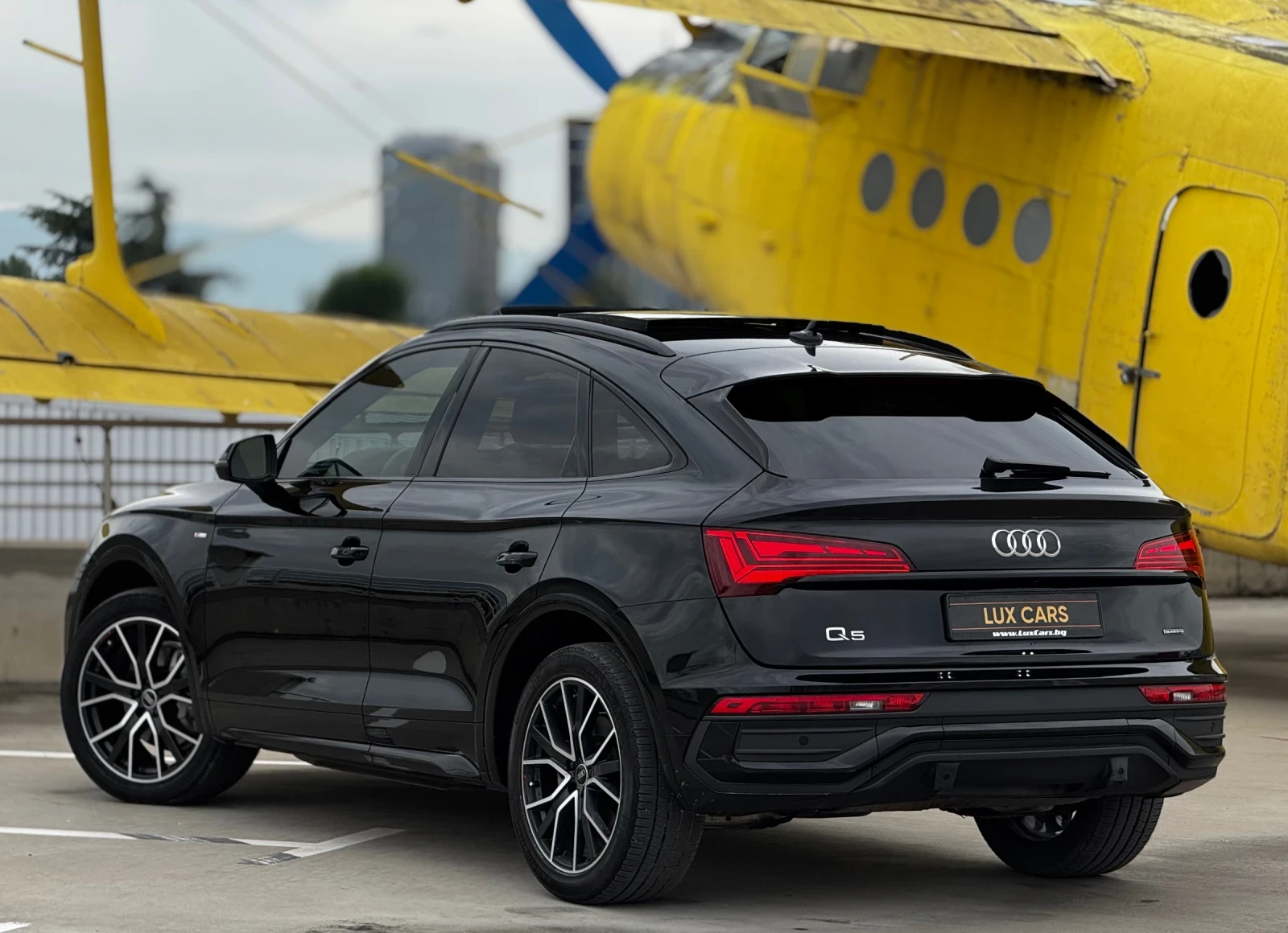 Audi Q5 Sportback - S-line - Panorama - Bose - 45 TFSI - - изображение 4