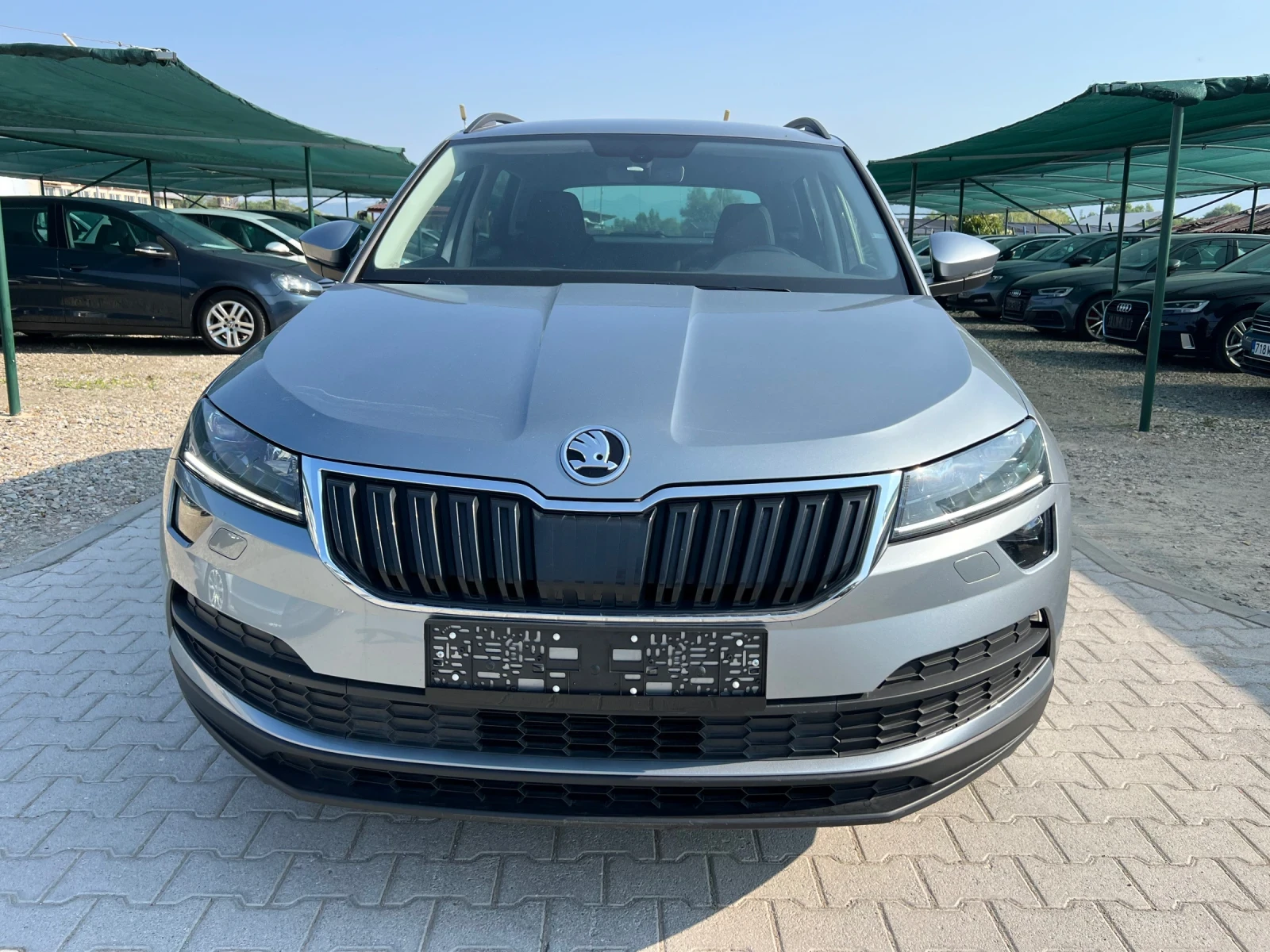 Skoda Karoq 1.6TDi DSG Navi Kamera Лизинг - изображение 2