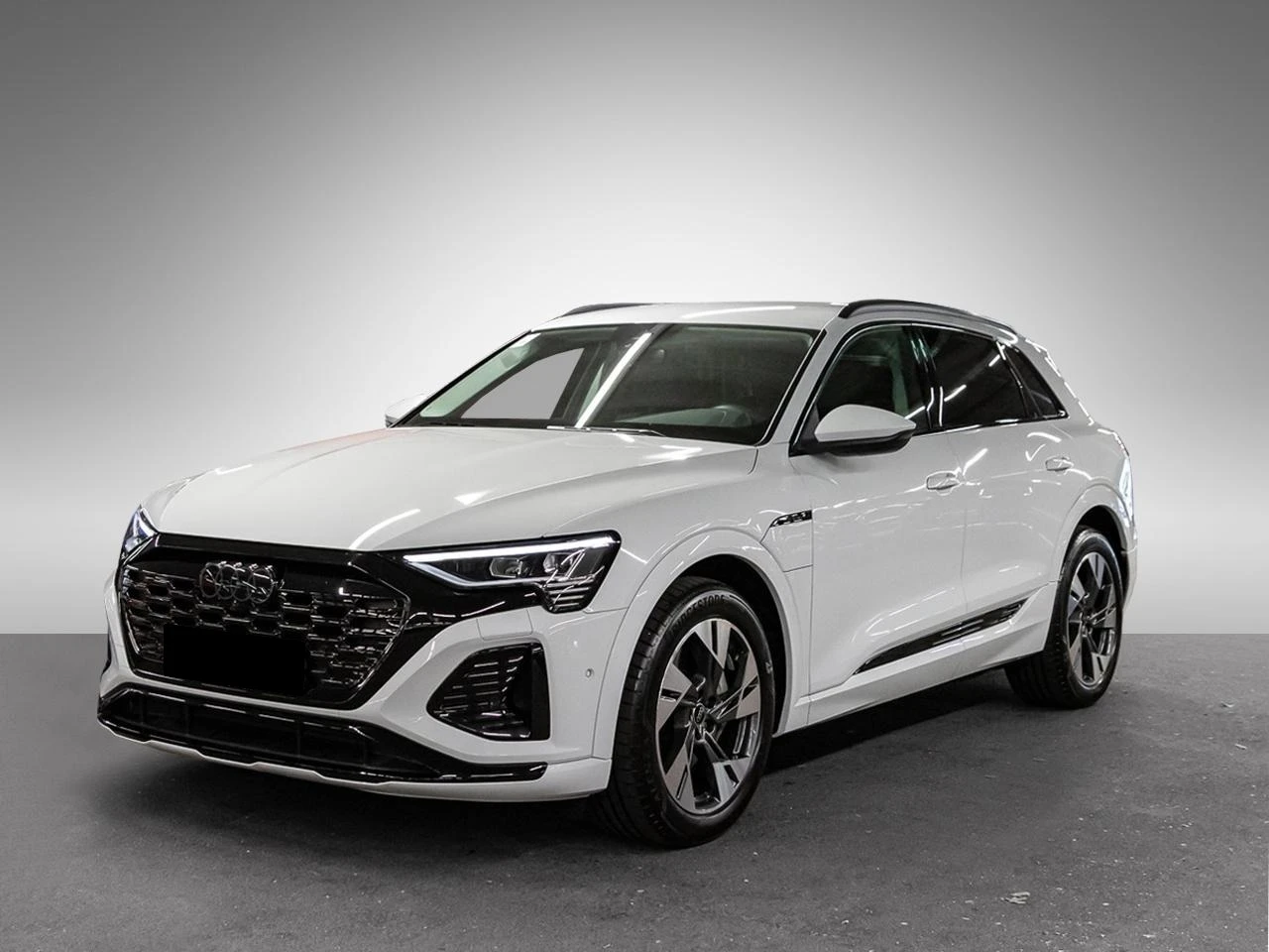Audi Q8 50 E-TRON/S-LINE/MATRIX/B&O/CAMERA/BLACK OPTIC/ - изображение 3