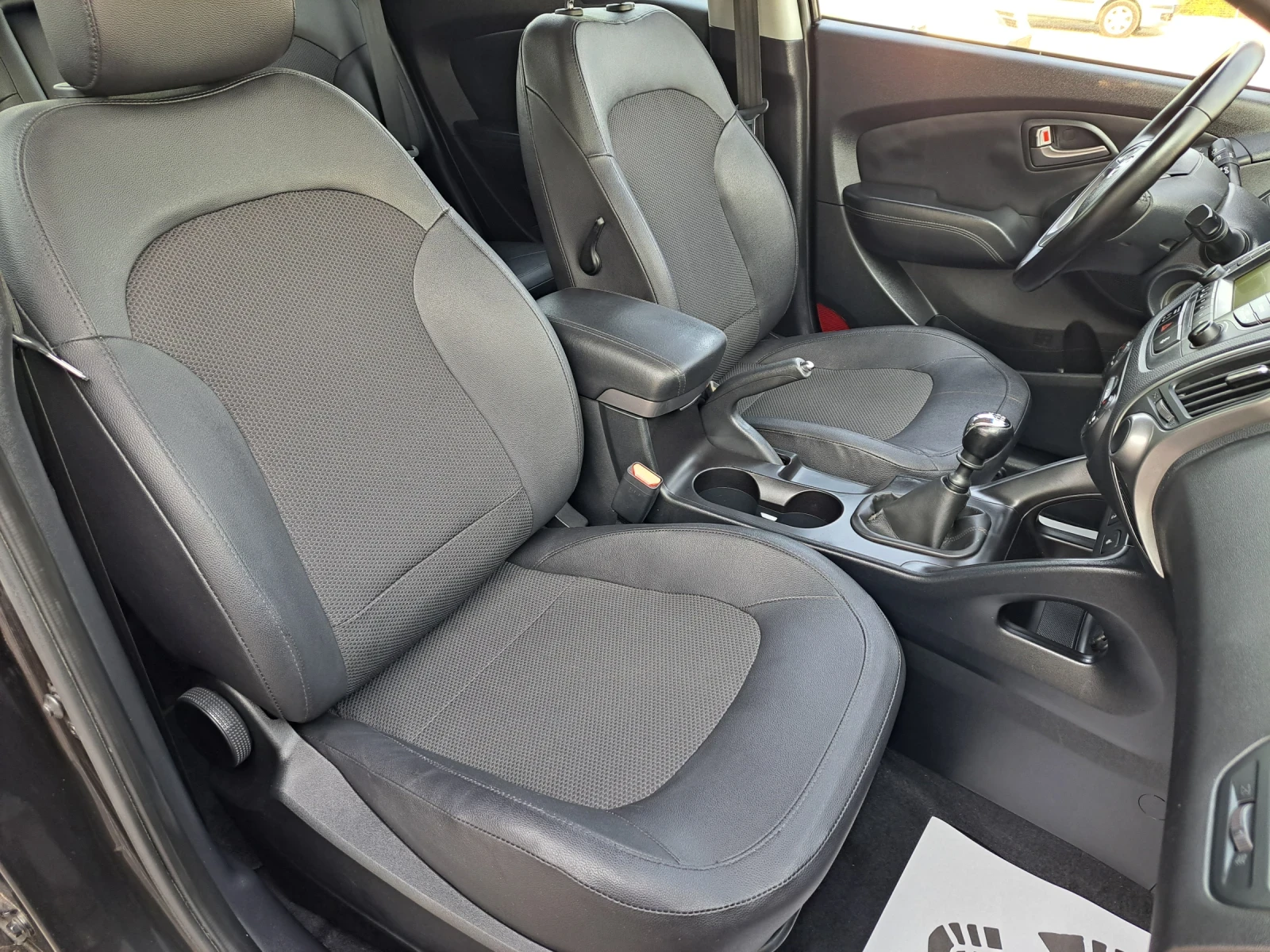 Hyundai IX35 1.6i Facelift  | Mobile.bg � ����������� 14