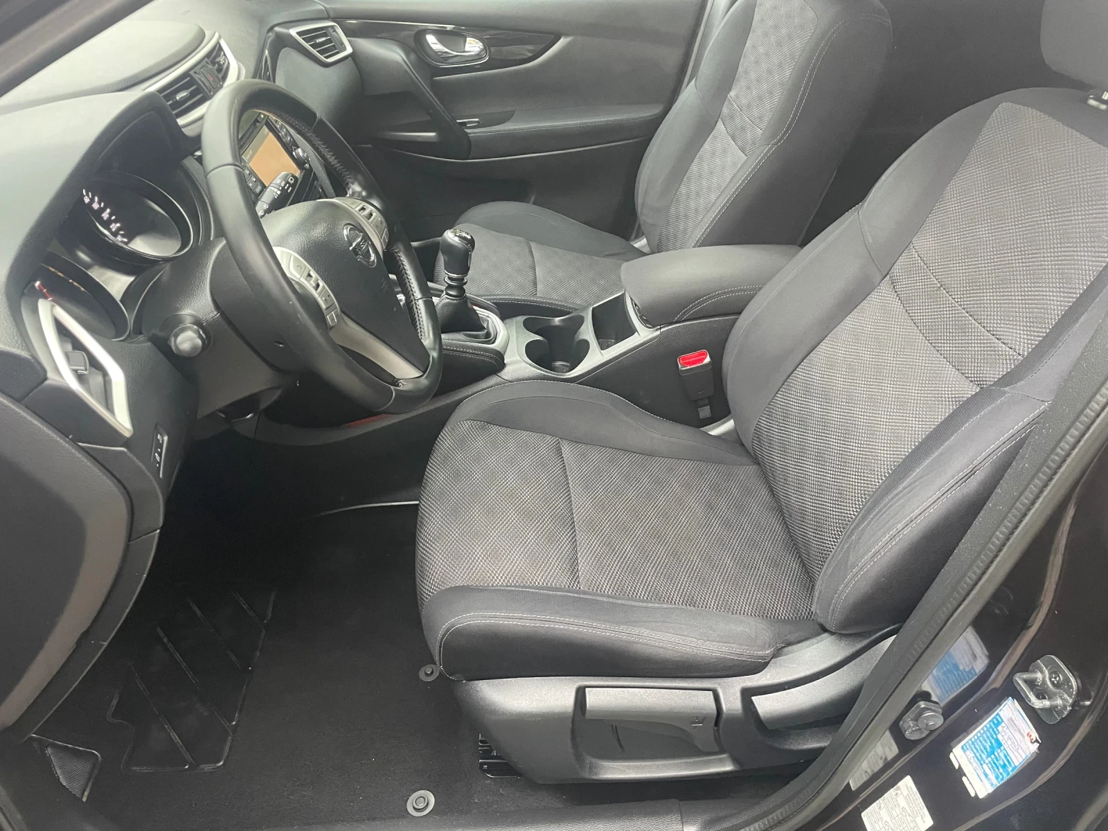 Nissan Qashqai 1.5 dci Acenta Navi  - изображение 8