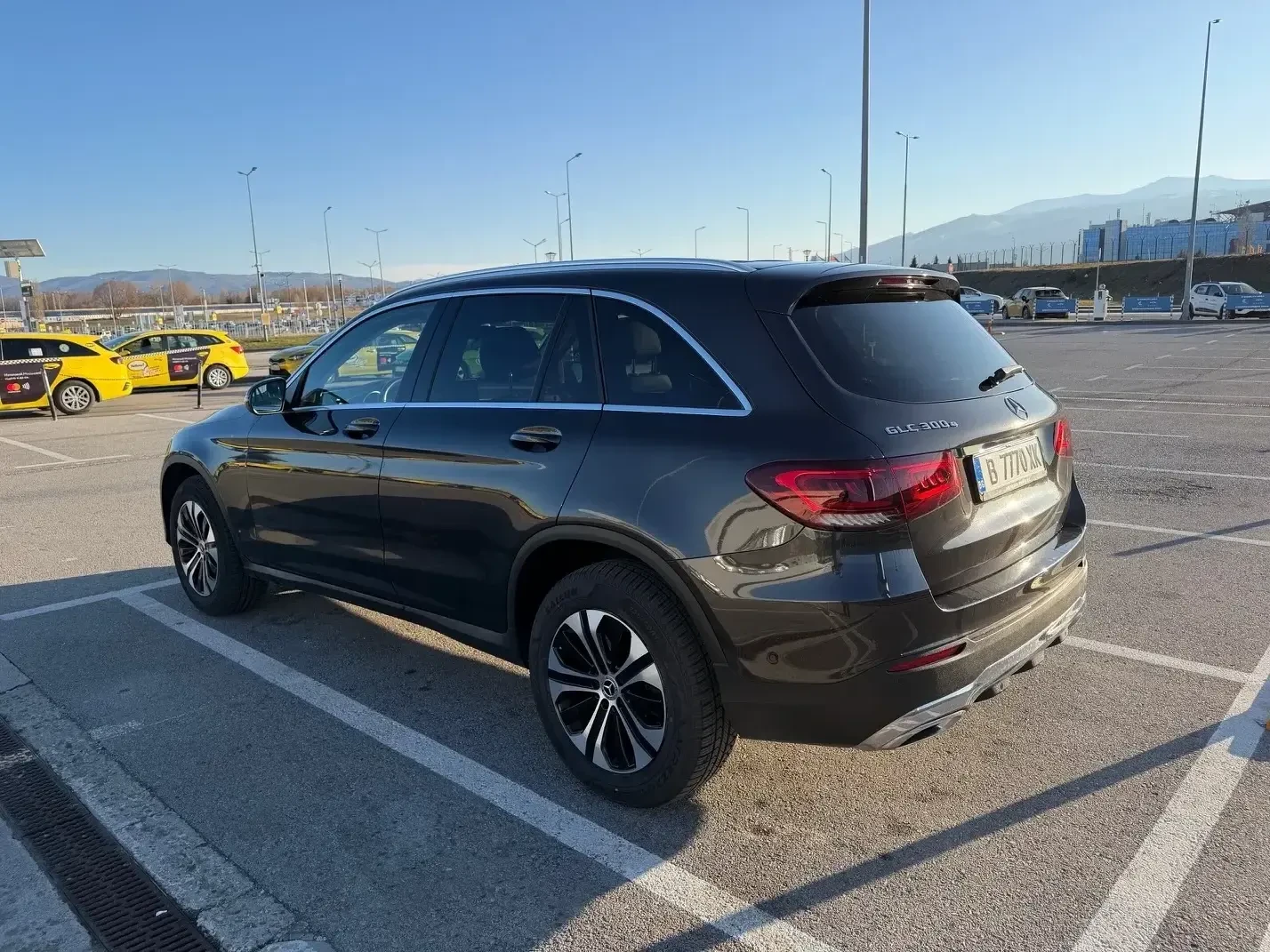 Mercedes-Benz GLC 300 Е 4MATIC 9G-TRONIC | PHEV | ТОП оборудване, снимка 7 - Автомобили и джипове - 53850015