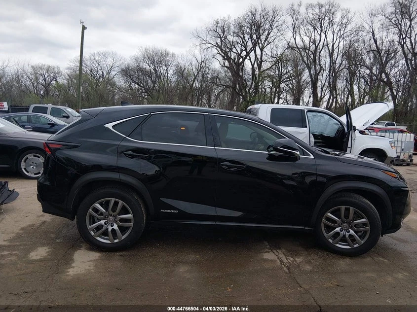 Lexus NX 300h 2.5l, снимка 13 - Автомобили и джипове - 54359461