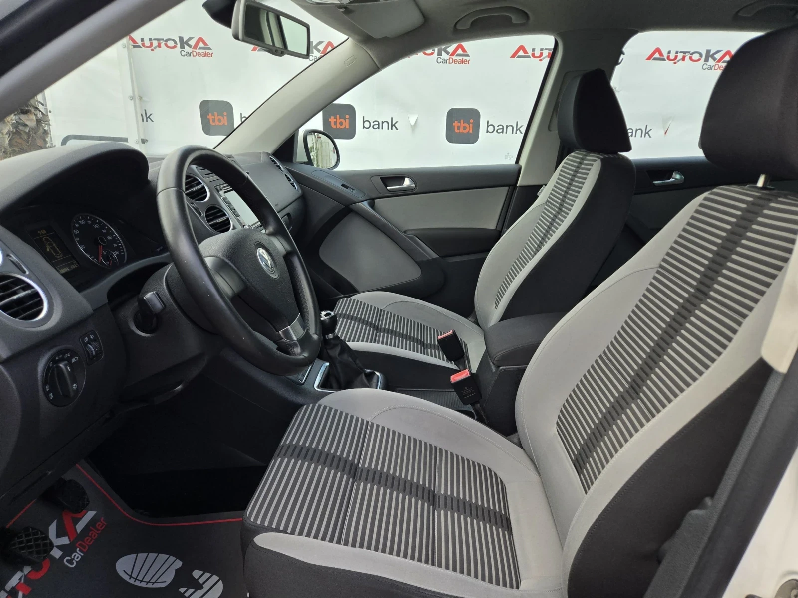 VW Tiguan 1.4TSI-150кс= 6СКОРОСТИ= 4MOTION= СЕРВ.ИСТОРИЯ, снимка 7 - Автомобили и джипове - 54634198