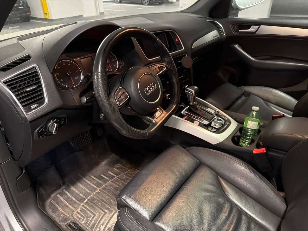 Audi Q5 * 2.0T Progressiv* АВТОКРЕДИТ БЕЗ ПЪРВОНАЧАЛНА* , снимка 5 - Автомобили и джипове - 54695116