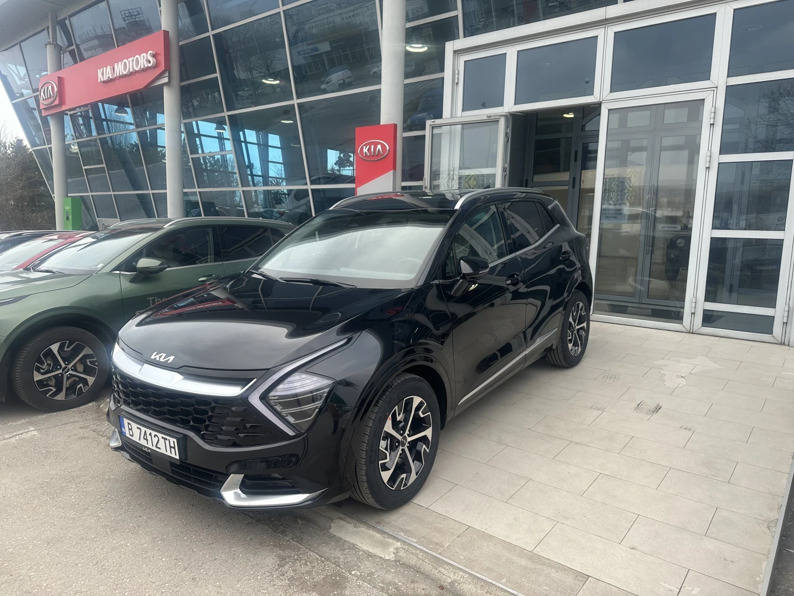 Kia Sportage MHEV 4x4 180ps Гаранция 2030