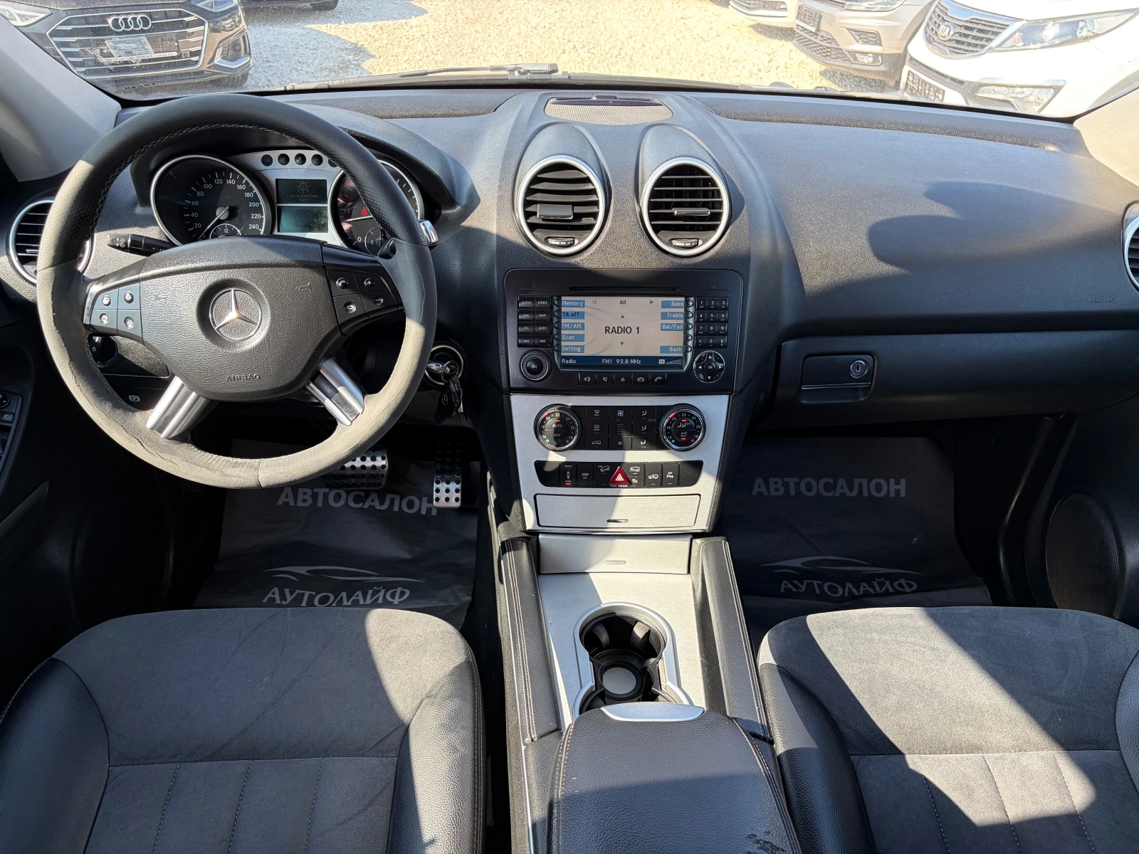 Mercedes-Benz ML 420 AMG PACKET , снимка 8 - Автомобили и джипове - 55715038