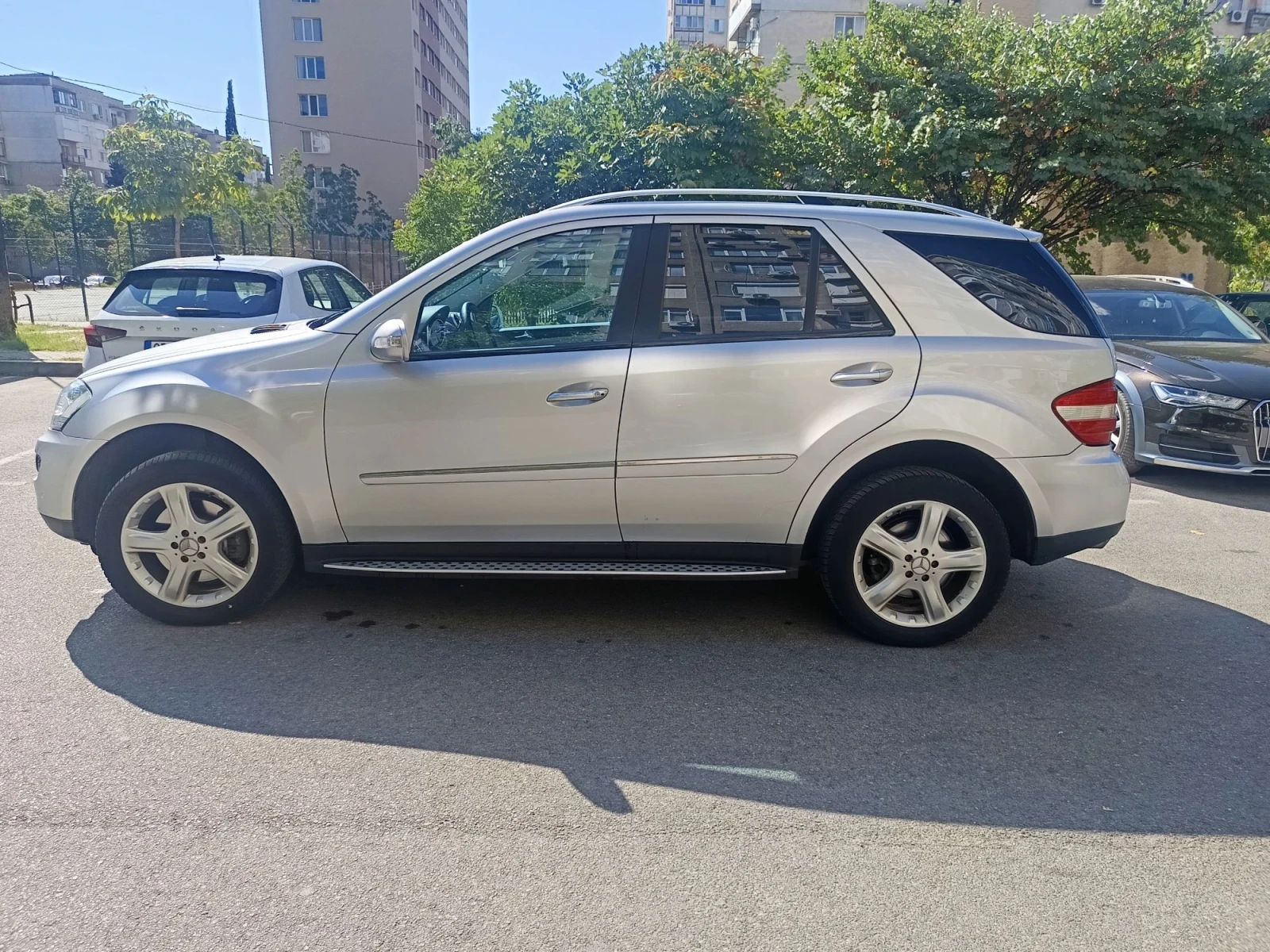 Mercedes-Benz ML 320, снимка 2 - Автомобили и джипове - 55773008