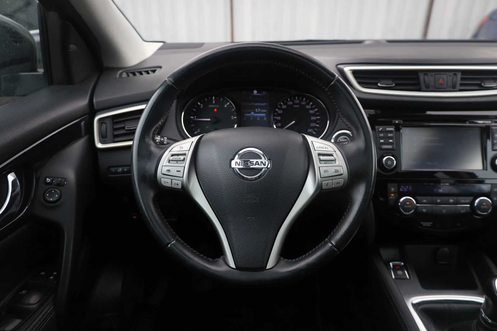 Nissan Qashqai 1.6dCi 360 KeyGO PANO SzH Lane Blind КОЖА LED